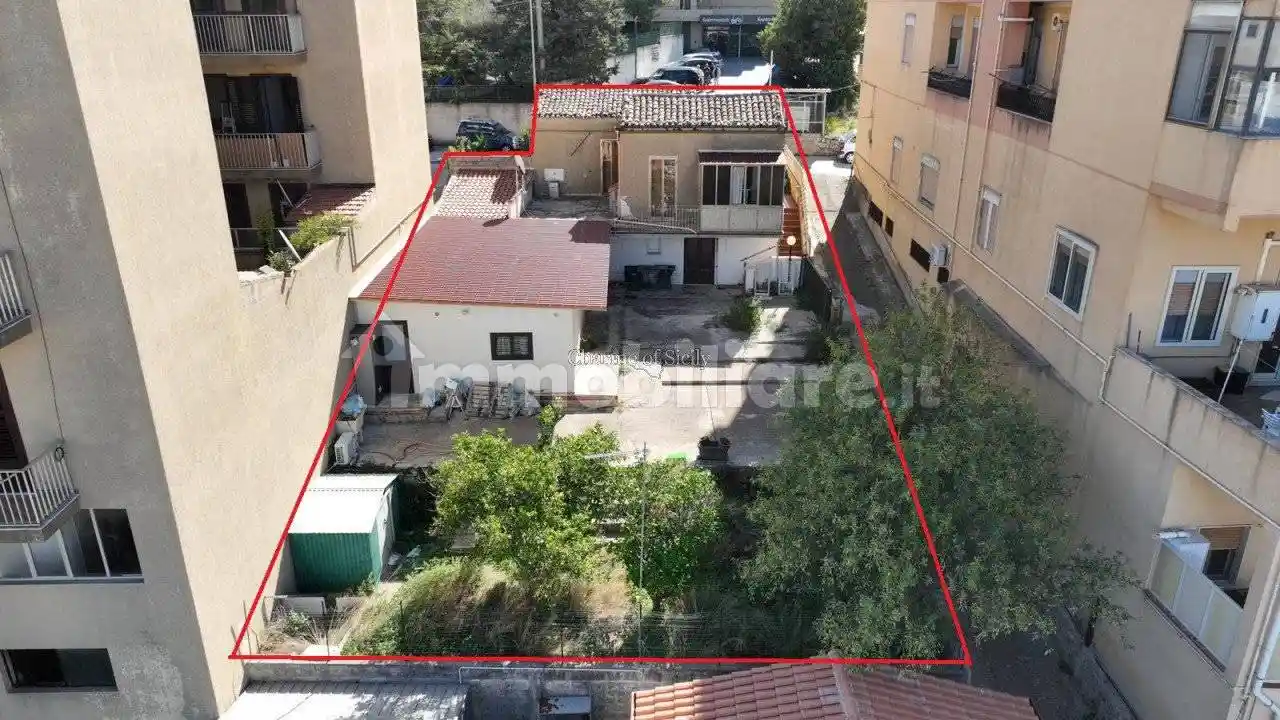 Casa indipendente in vendita a Modica