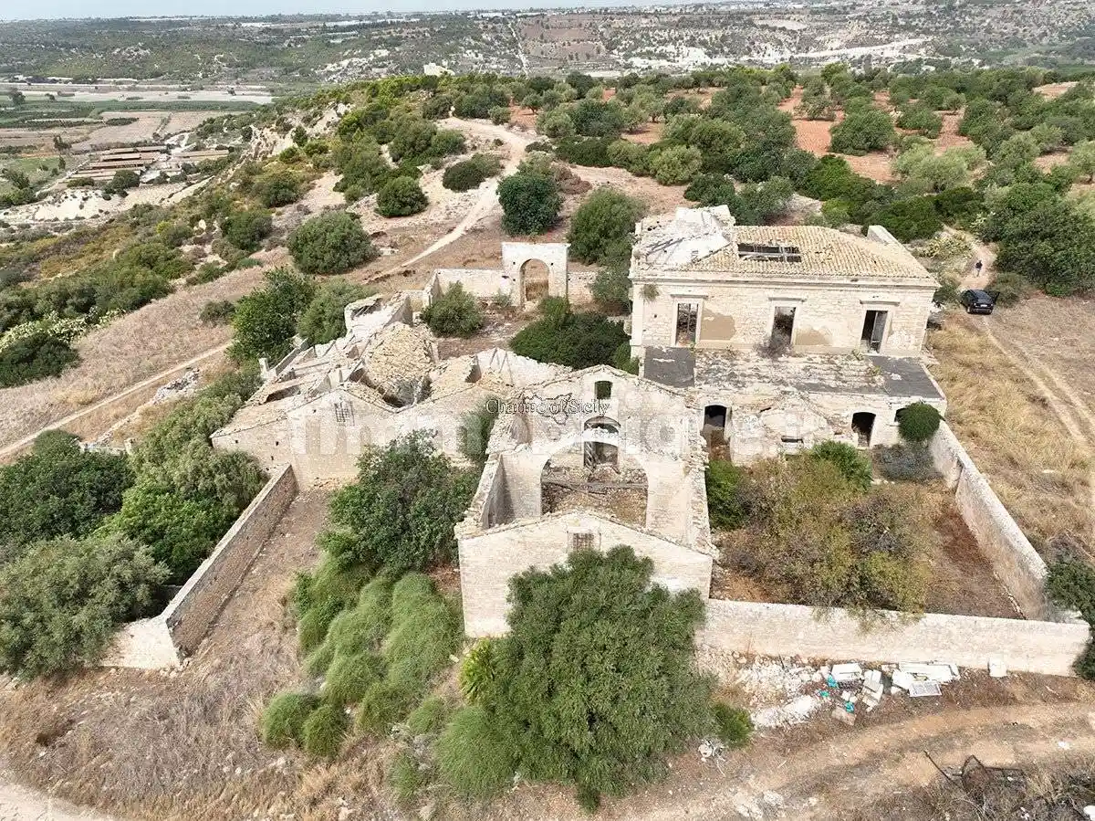 Rustico - Casale in vendita a Vittoria