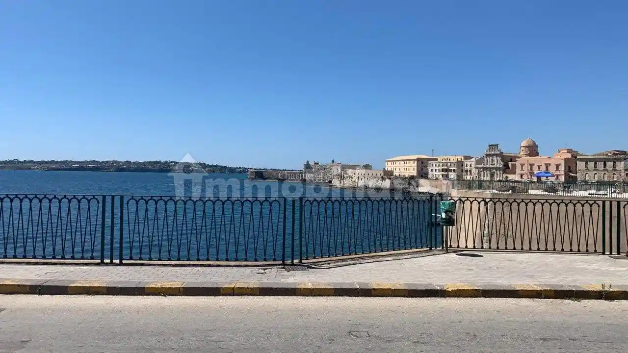 Casa indipendente in vendita a Siracusa