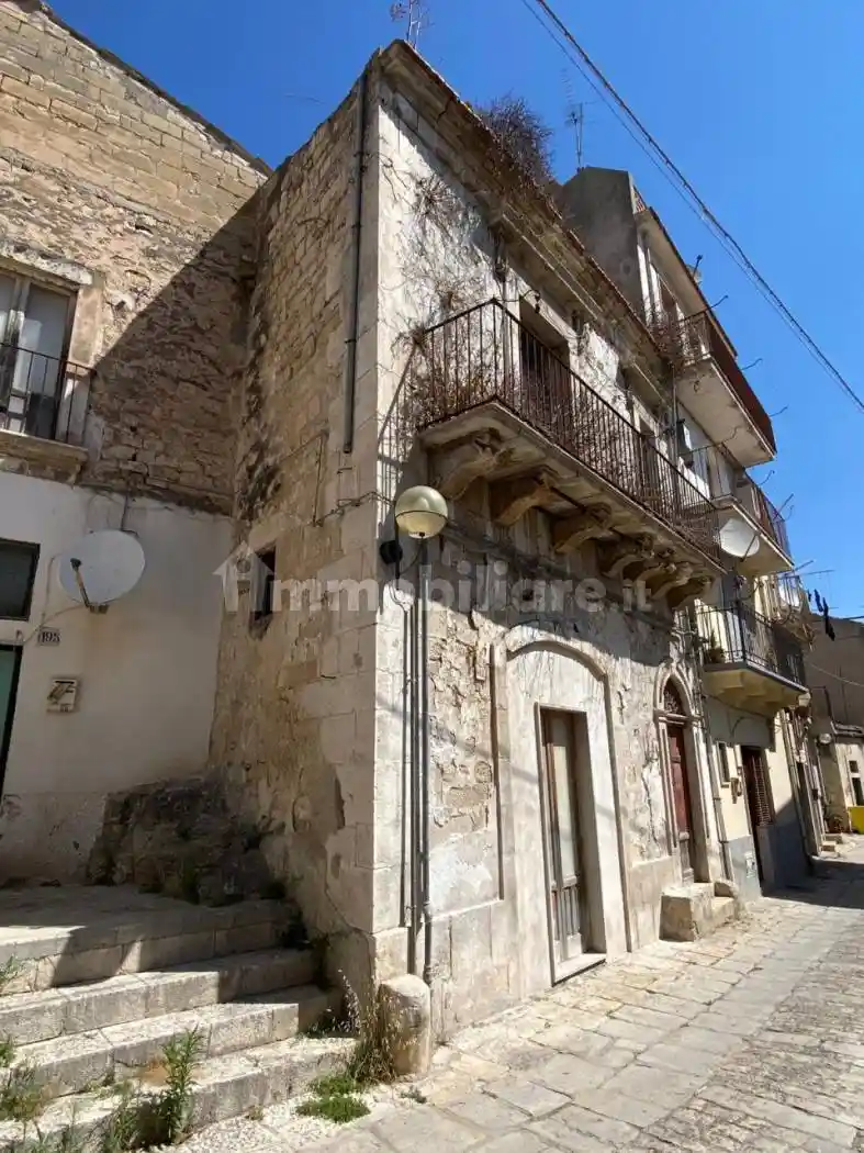 Casa indipendente in vendita a Modica