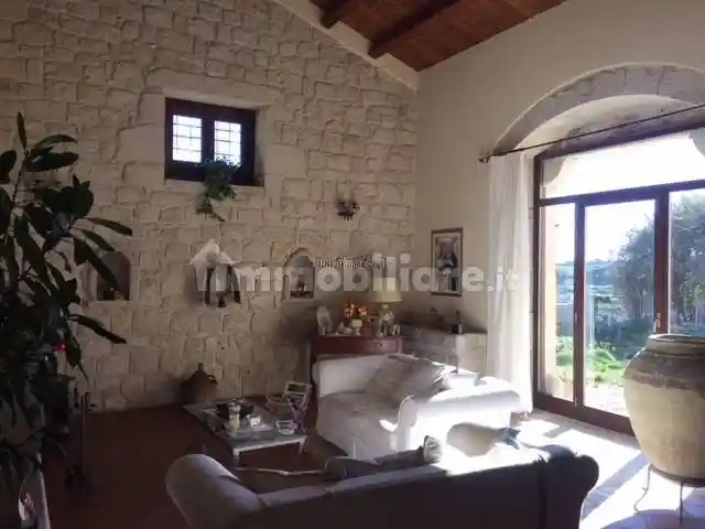 Casa indipendente in vendita a Modica