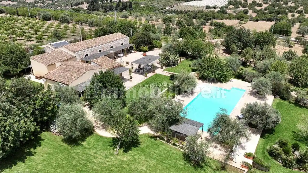 Villa in vendita a Noto