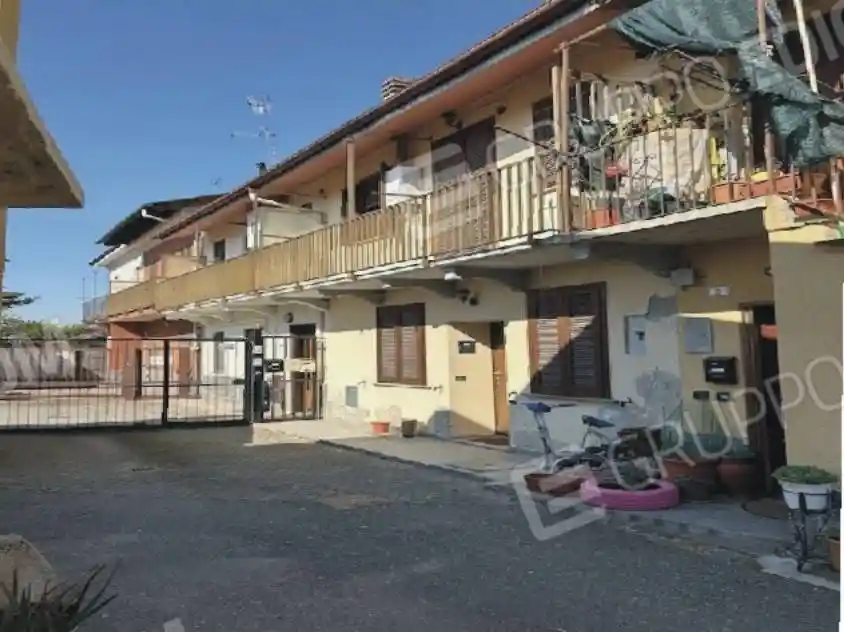 Appartamento in vendita a Sozzago