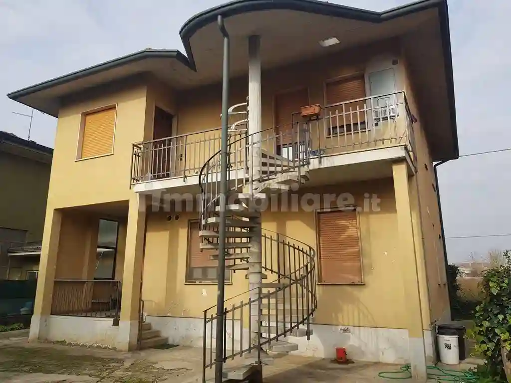 Casa indipendente - foto 2