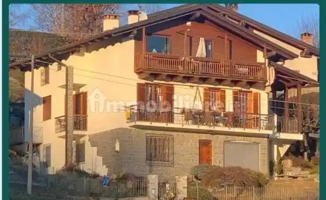 Villa in affitto a Pralungo