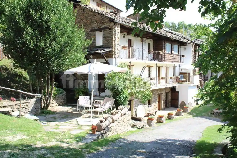 Casa indipendente in vendita a Pramollo