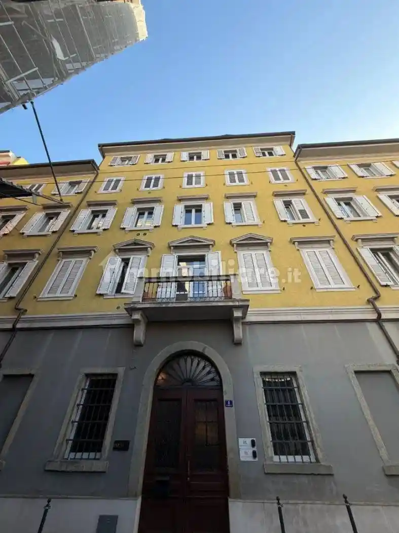 Appartamento in vendita a Trieste