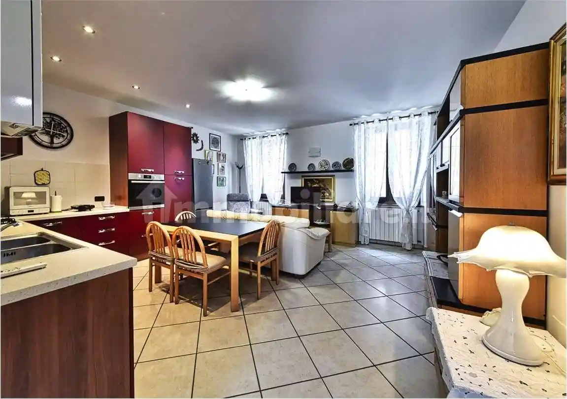 Appartamento in vendita a Gerenzano