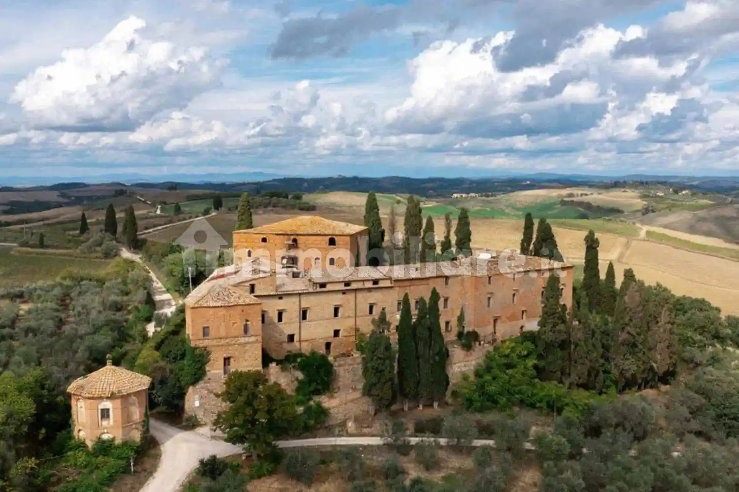 Villa in vendita a Montalcino