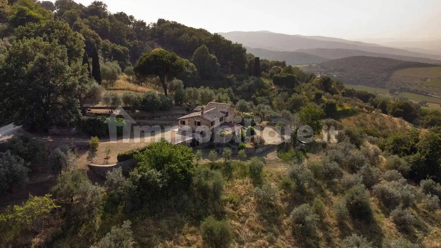 Villa in vendita a Montalcino