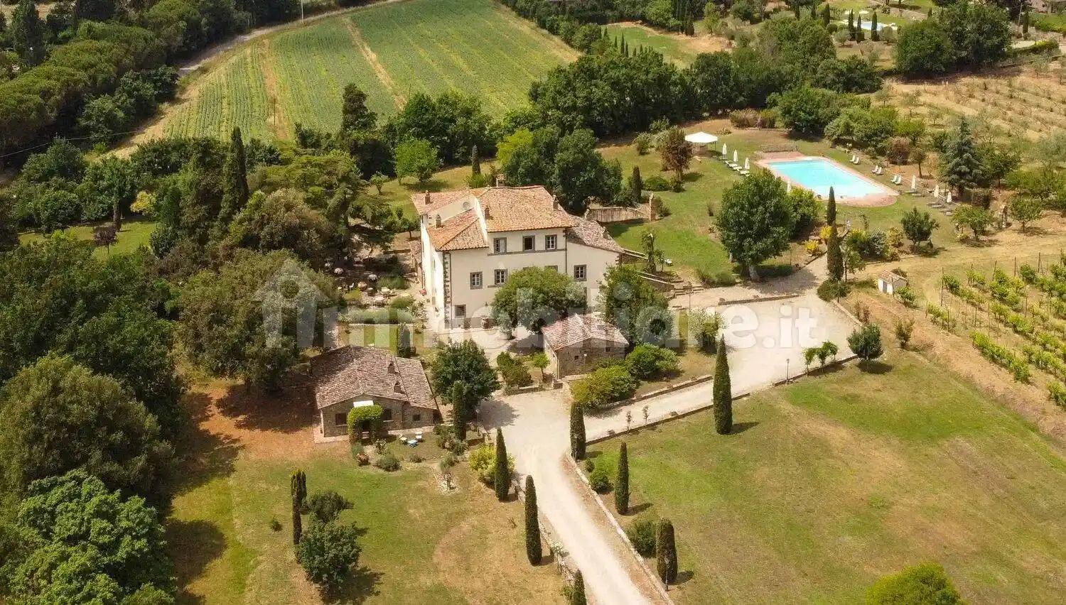 Villa in vendita a Cortona