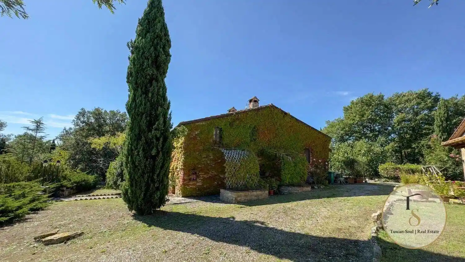 Villa in vendita a Montegabbione