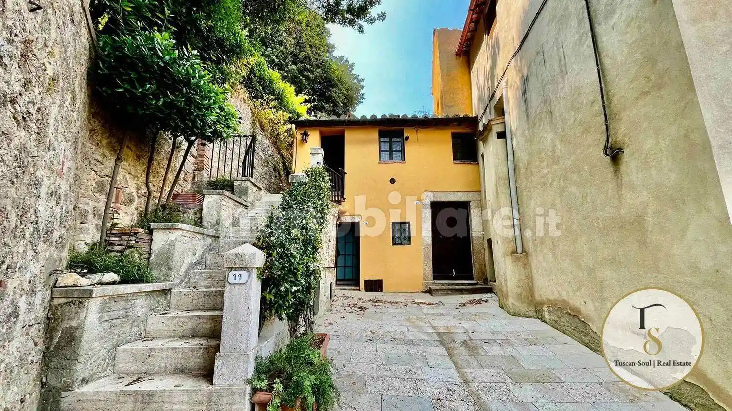 Appartamento in vendita a Cetona