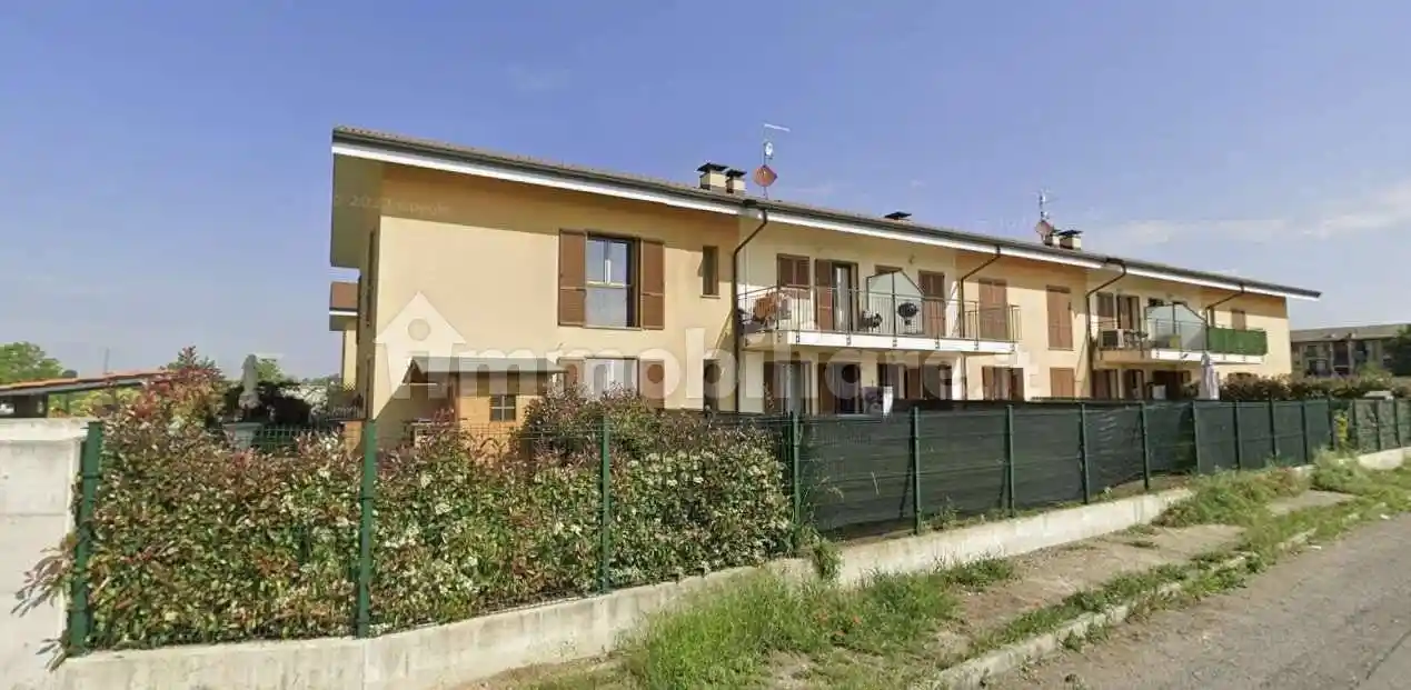 Appartamento in vendita a Robecco sul Naviglio