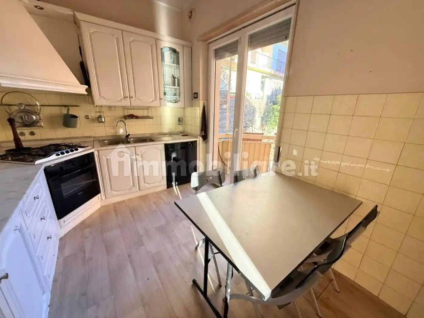 Appartamento in affitto a Imperia