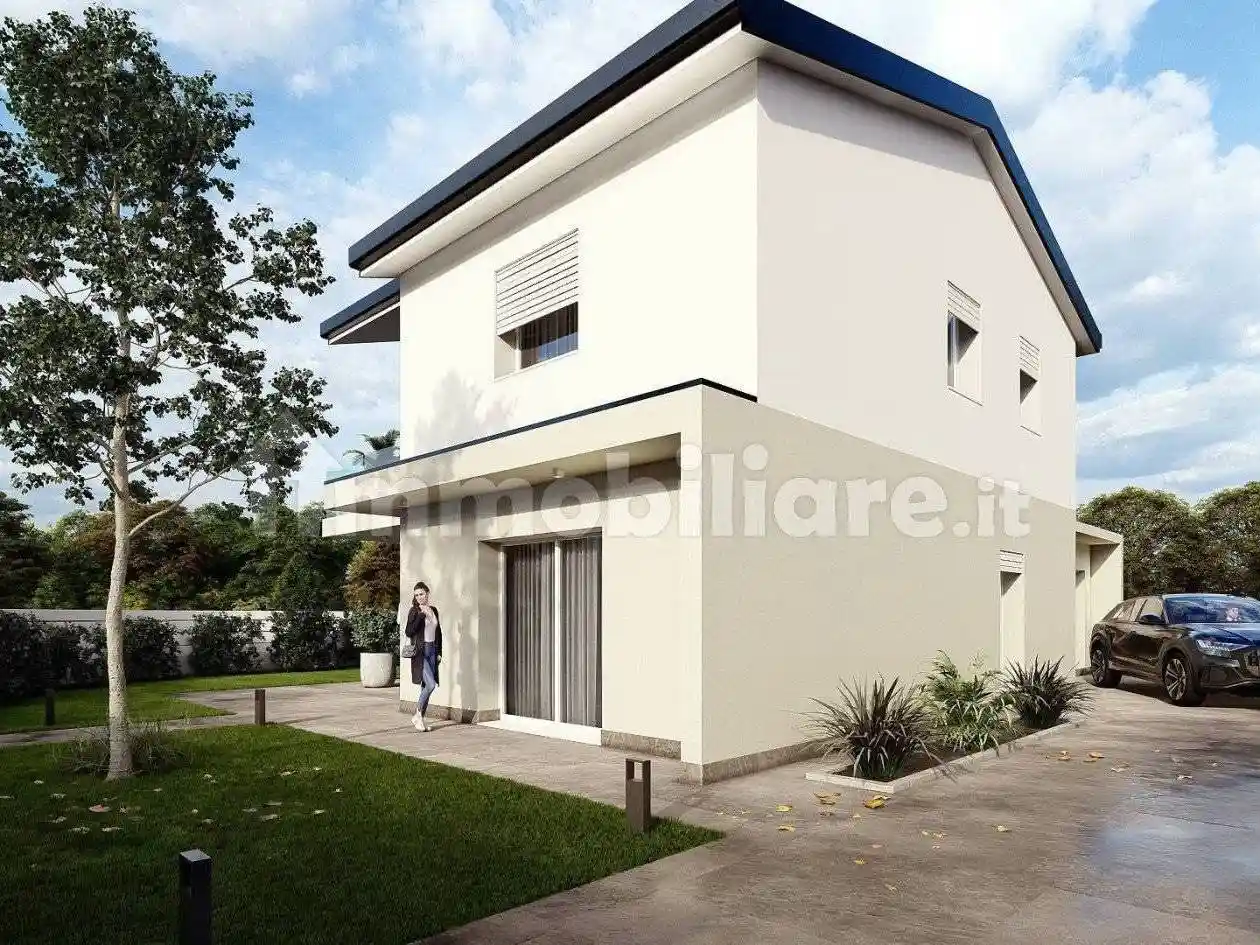 Villa in vendita a Bizzarone