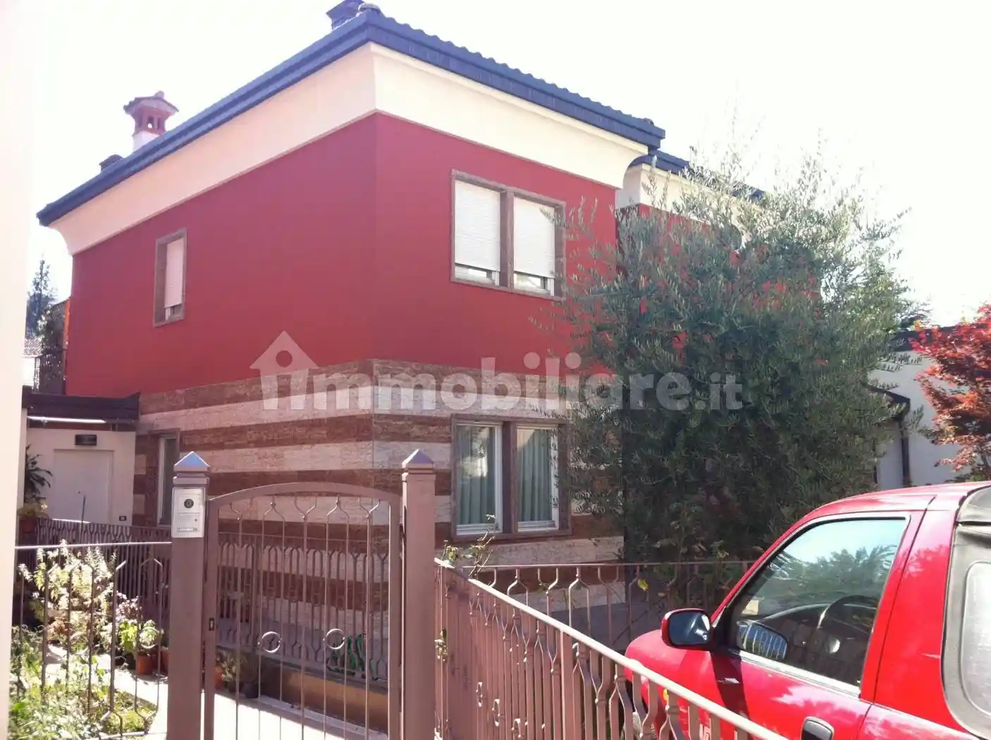 Villa in vendita a Rovereto