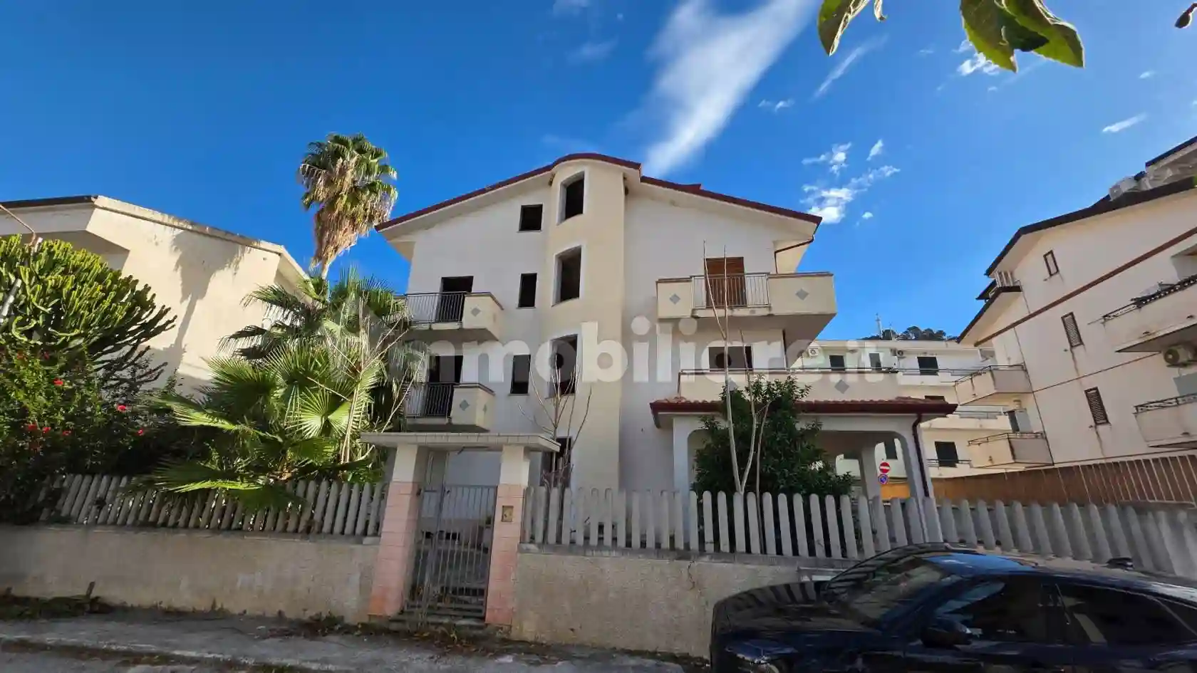 Palazzo - Edificio - foto 2