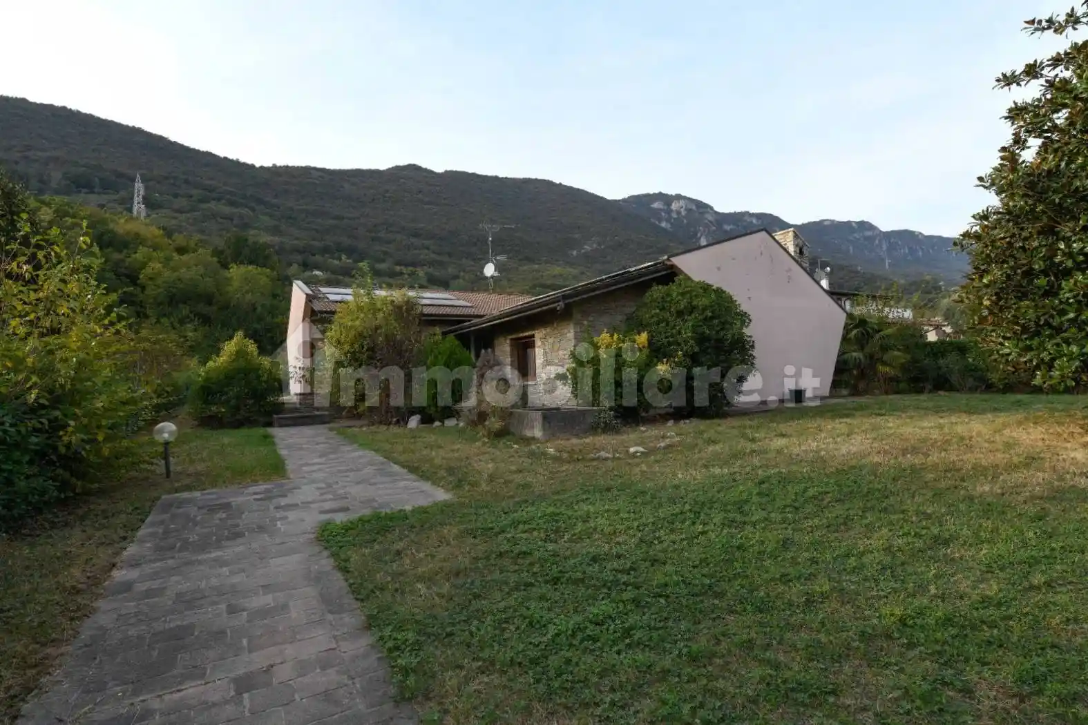 Villa in vendita a Brescia