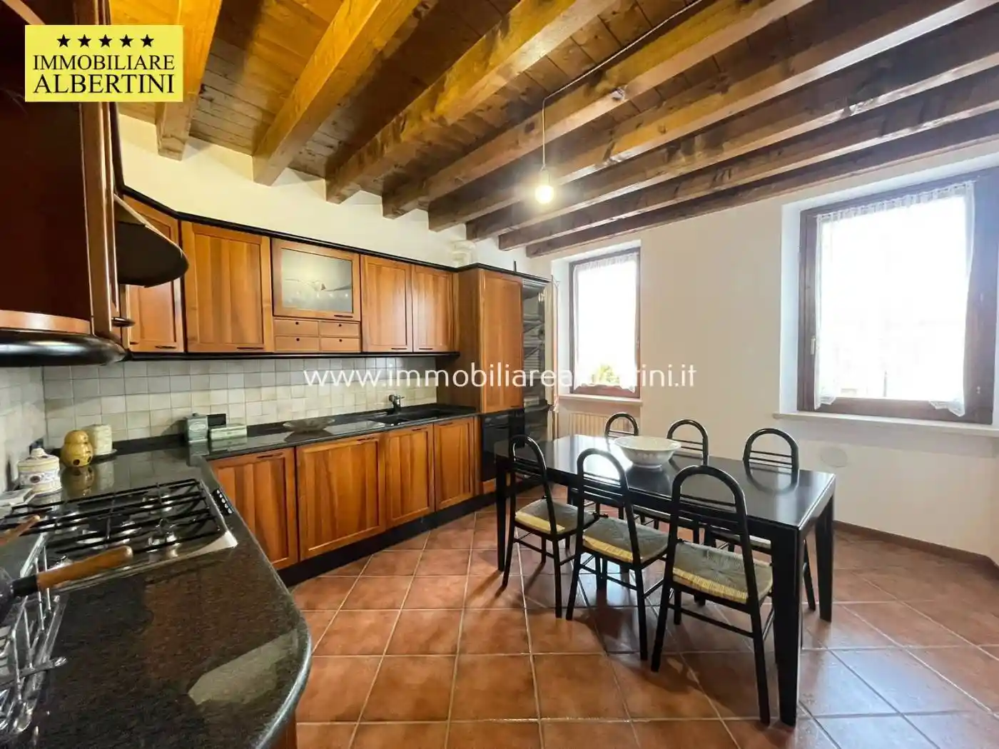 Appartamento in vendita a Villafranca di Verona