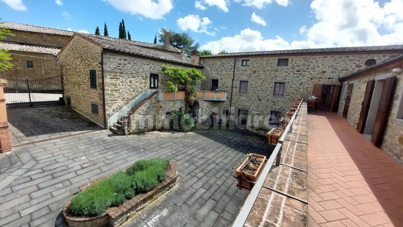 Appartamento in vendita a Cortona