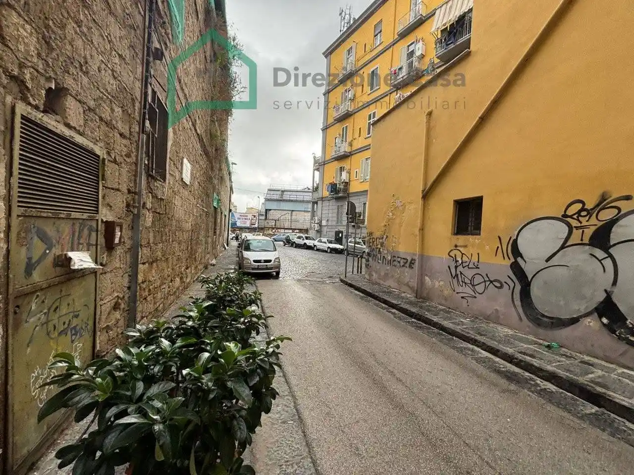 Palazzo - Edificio in vendita a Napoli