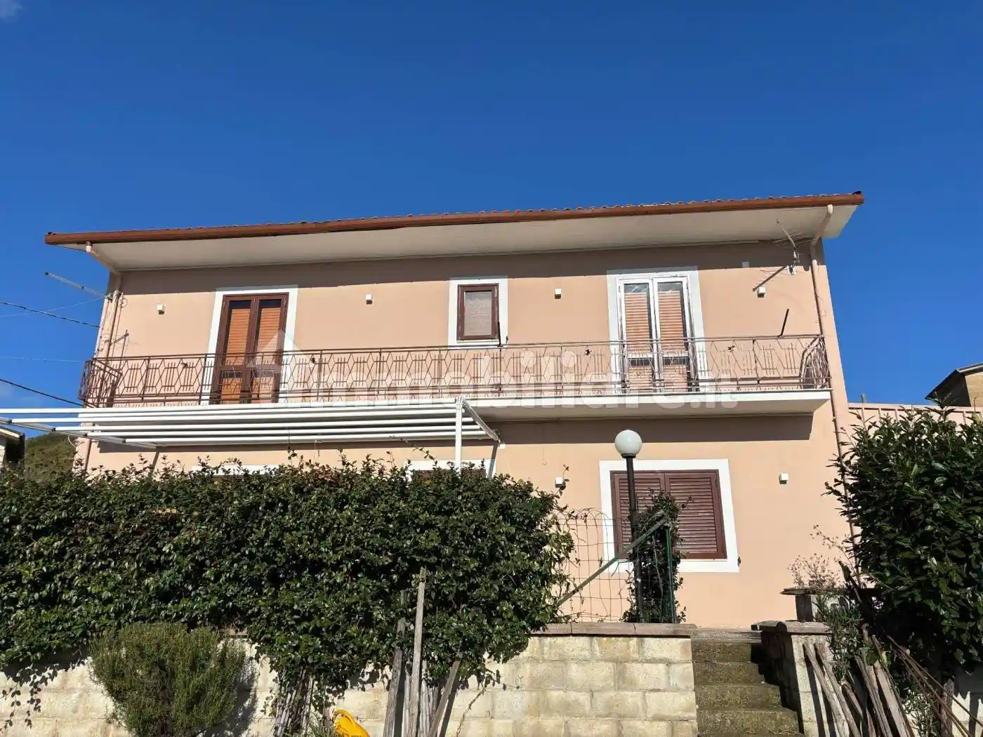 Villa in vendita a Tufo