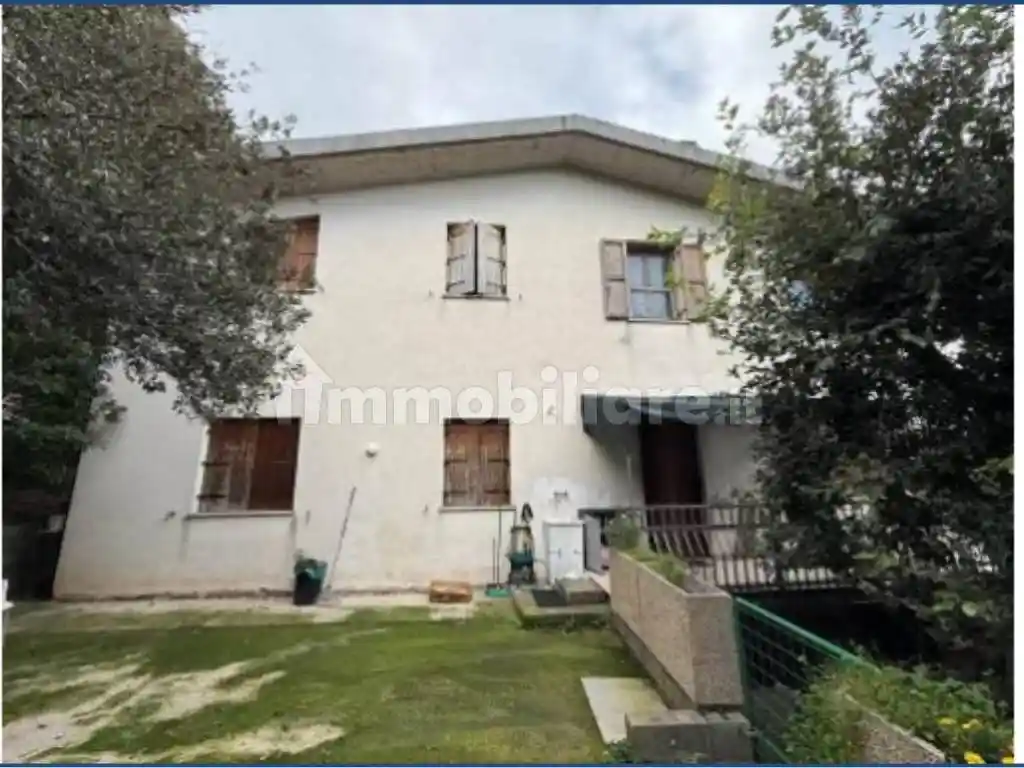 Villa in vendita a Corciano