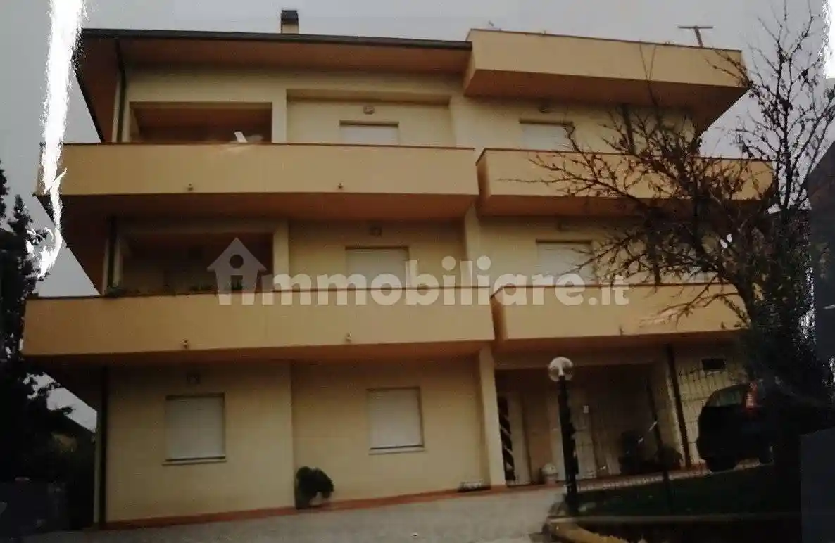 Villa in vendita a Osimo