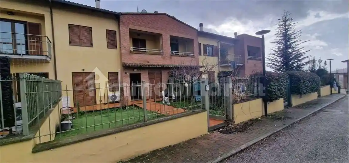 Villetta a schiera in vendita a Marsciano