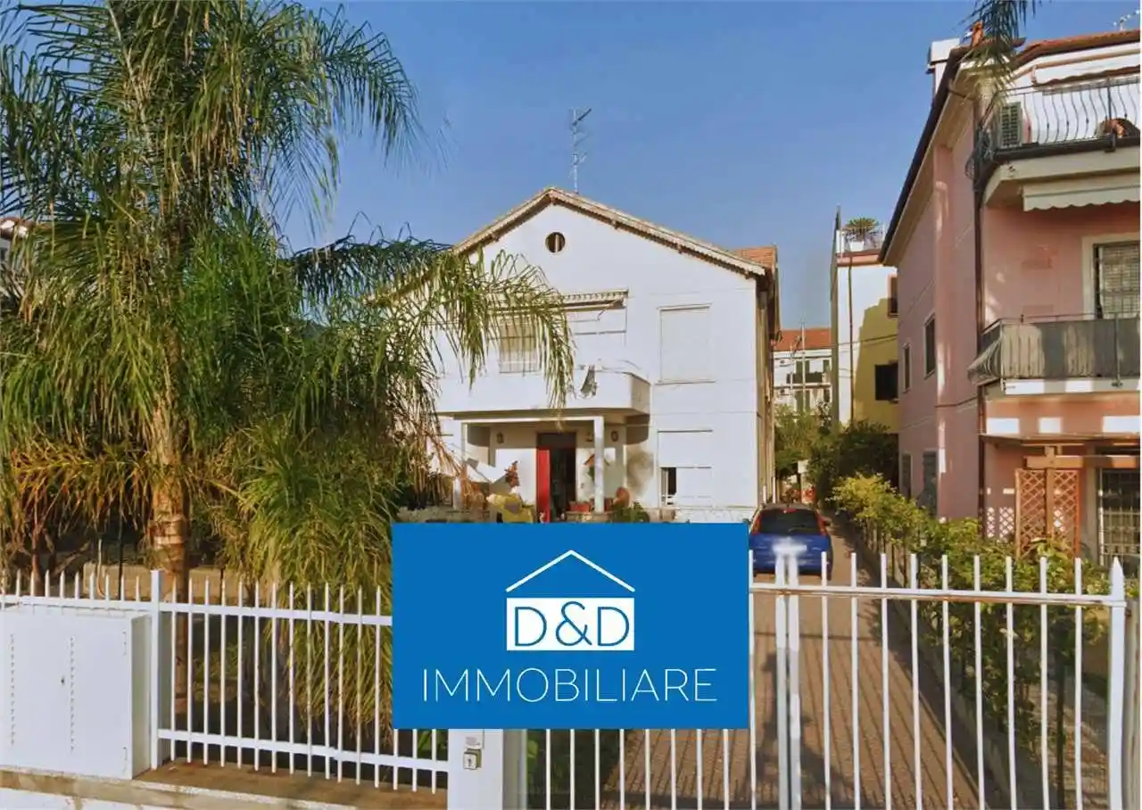 Villa in vendita a Ceriale