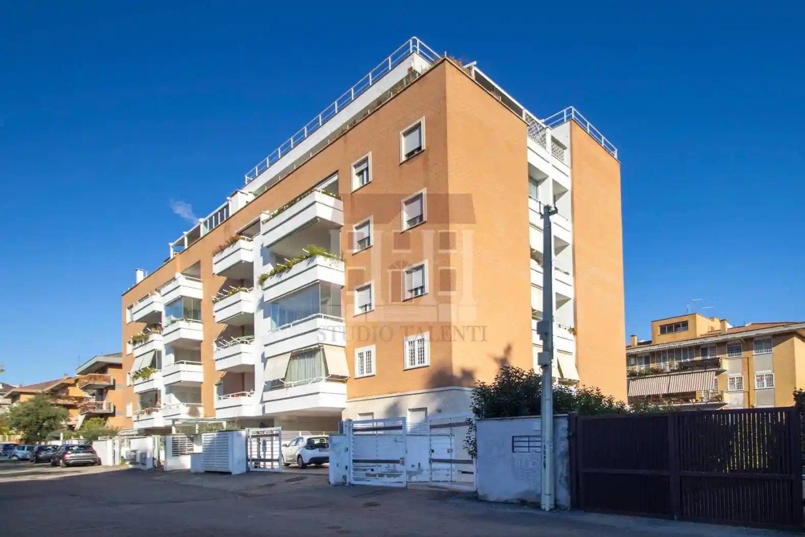 Appartamento in vendita a Roma