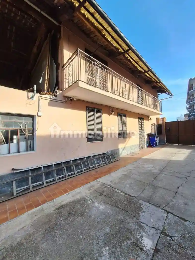 Rustico - Casale in vendita a Riva Presso Chieri