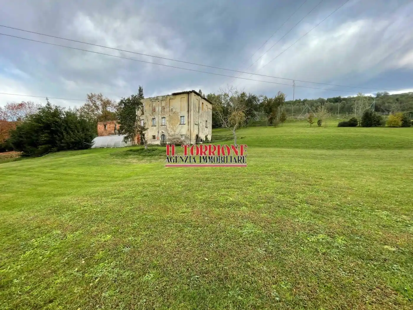 Rustico - Casale in vendita a Uzzano