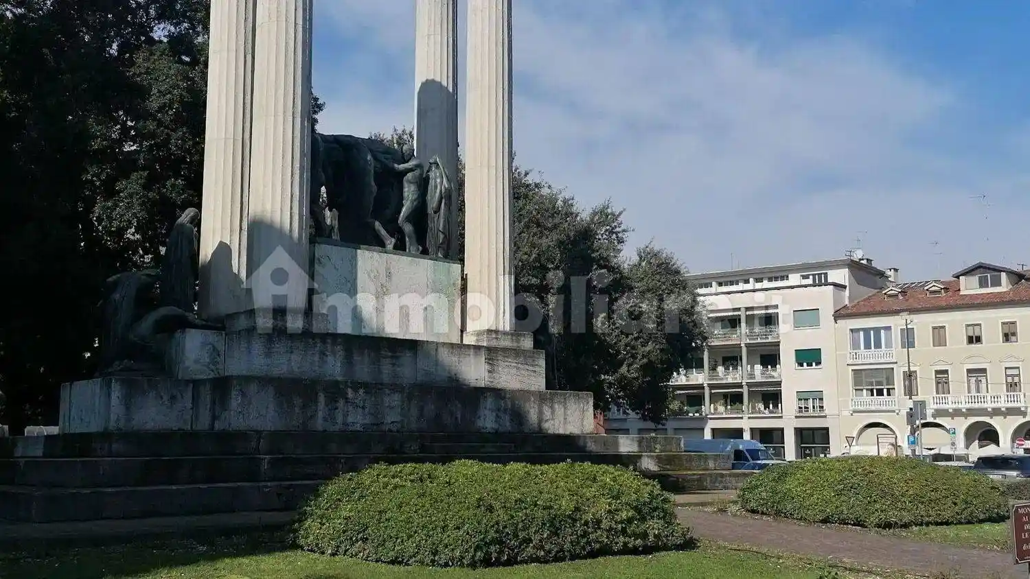 Palazzo - Edificio in vendita a Treviso