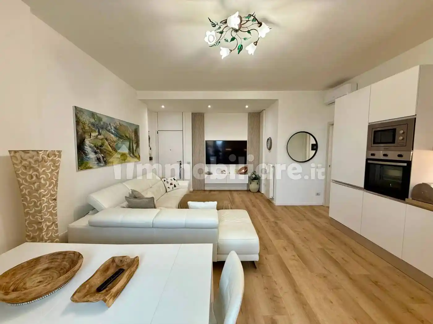 Appartamento in vendita a Saronno