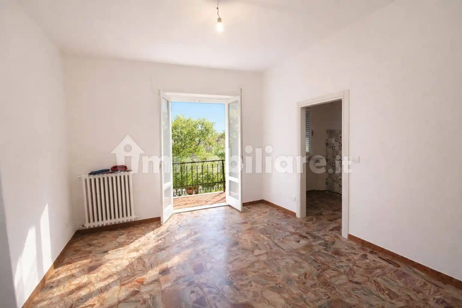 Appartamento in vendita a Jesi