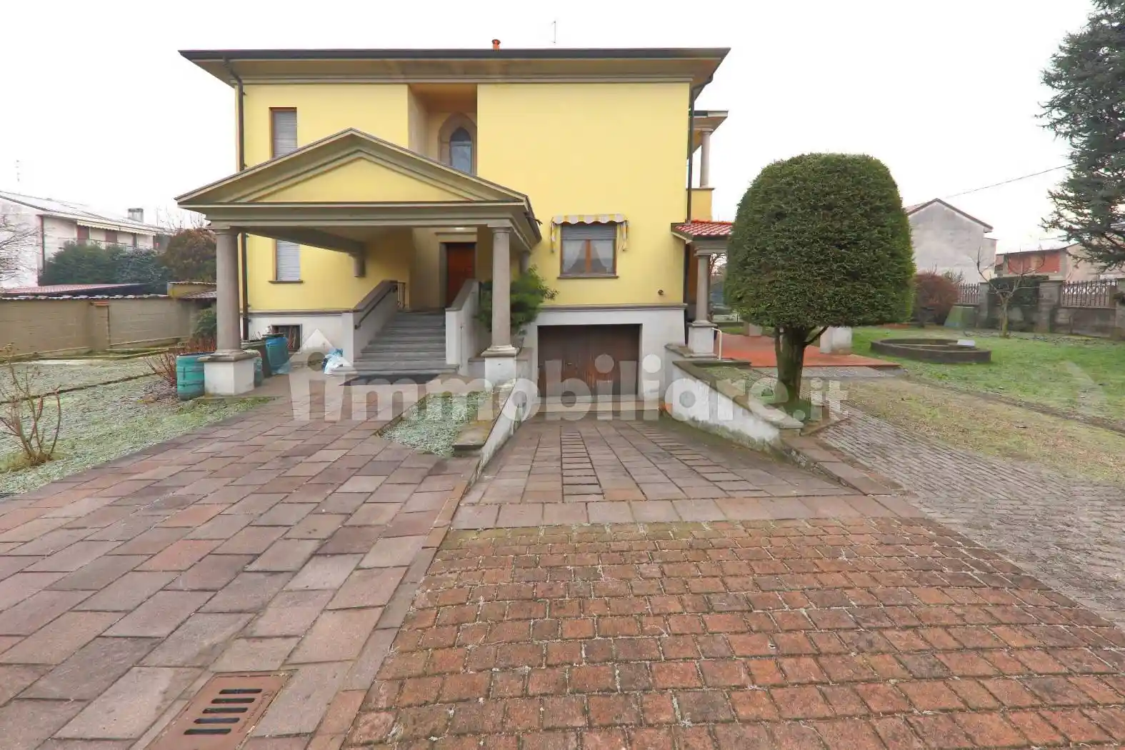 Villa in vendita a Seveso