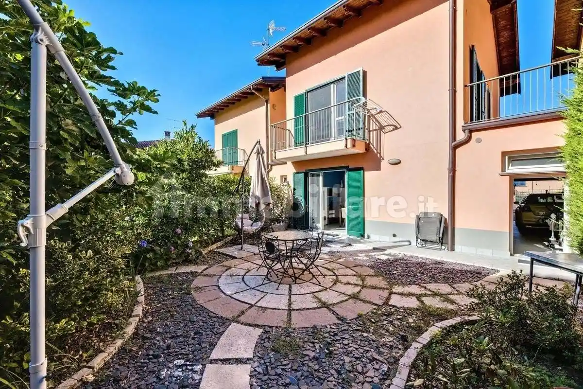 Villetta a schiera in vendita a Cittiglio
