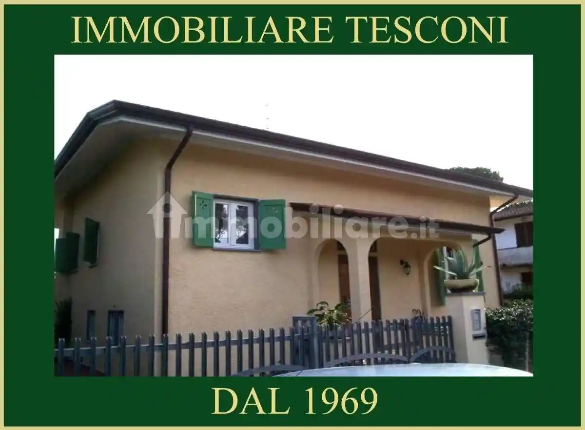 Villa in affitto a Pietrasanta