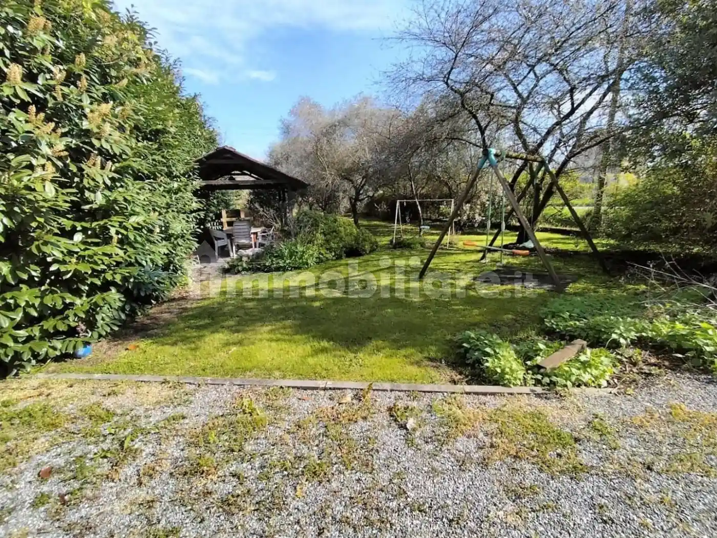 Casa indipendente in vendita a Lucca