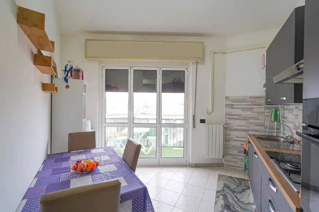 Appartamento in vendita a Bonate Sotto