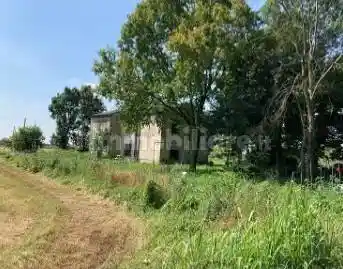 Casa indipendente in vendita a Quistello