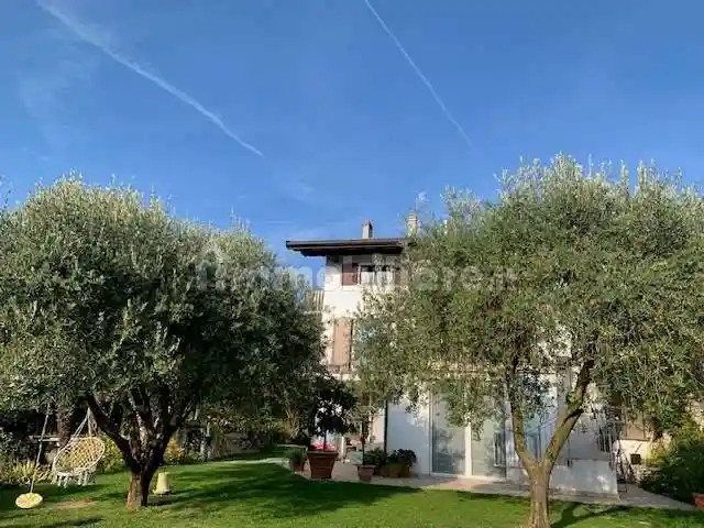 Appartamento in affitto a Rovereto