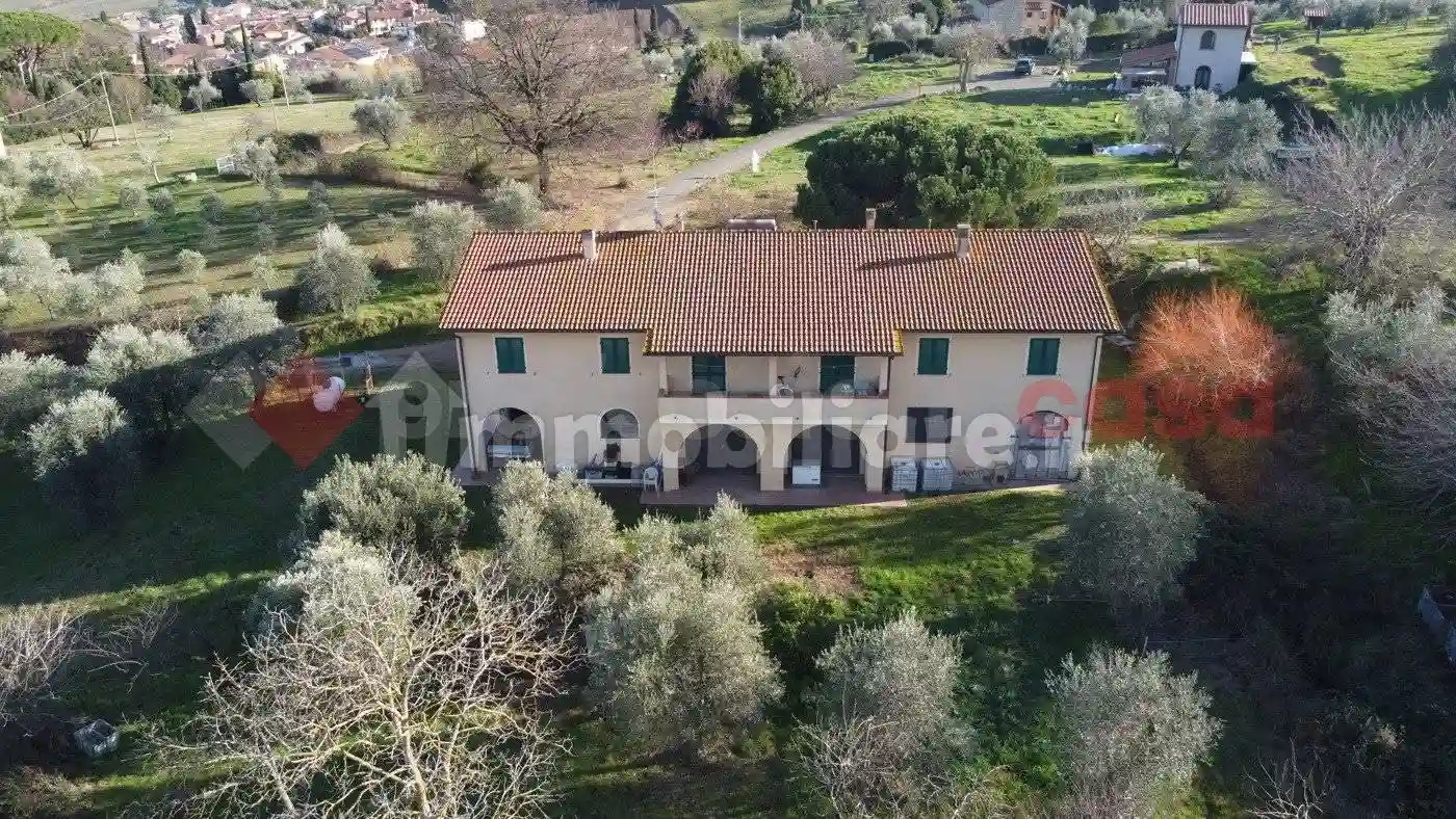 Palazzo - Edificio - foto 2