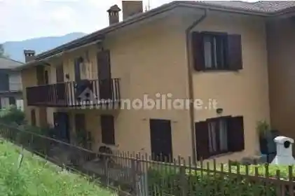 Appartamento in vendita a Sant'Omobono Terme