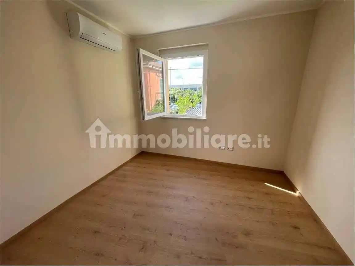 Appartamento in vendita a Sarzana