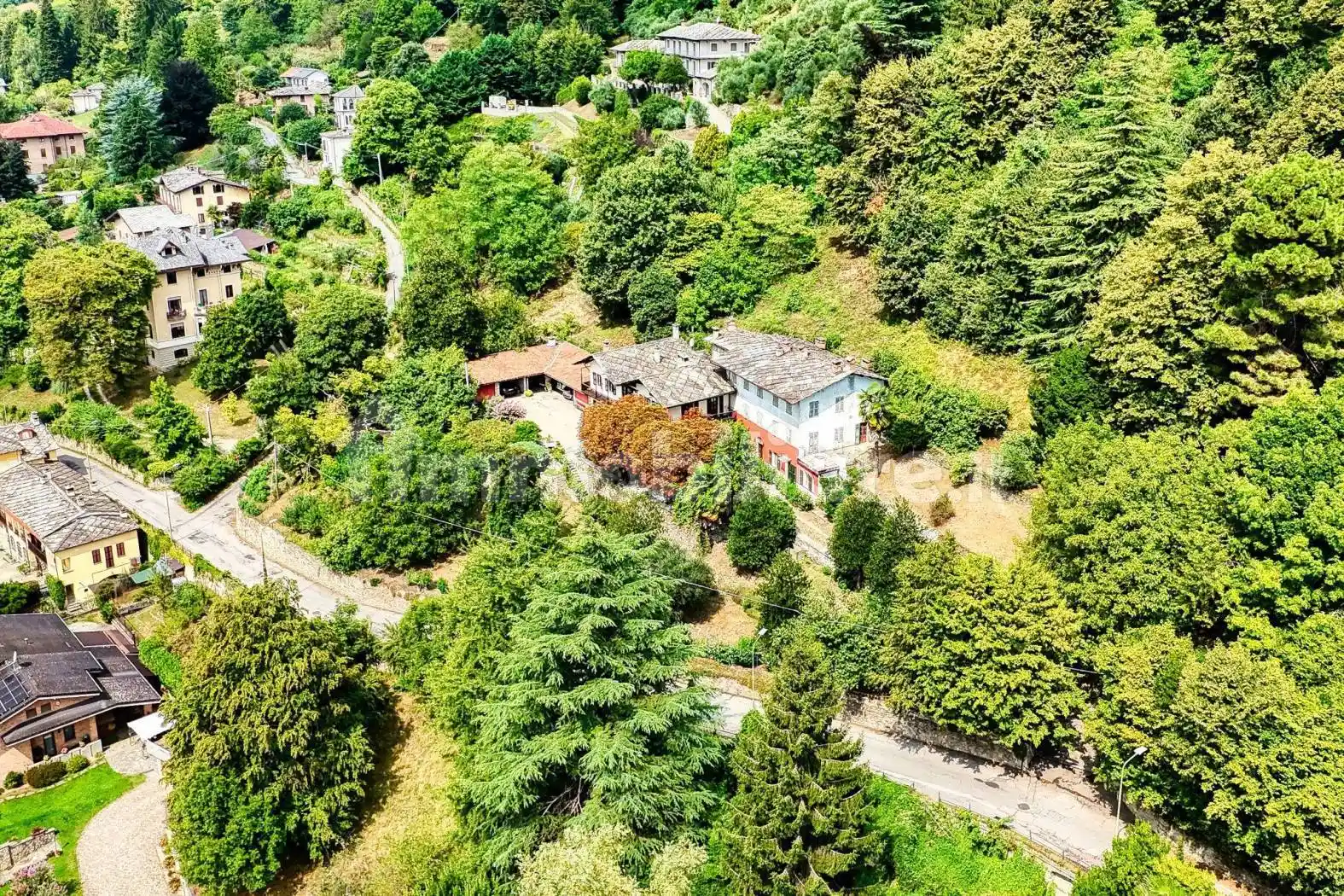 Casa indipendente in vendita a Torre Pellice