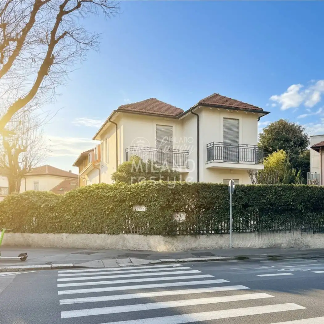 Villetta a schiera in affitto a Milano