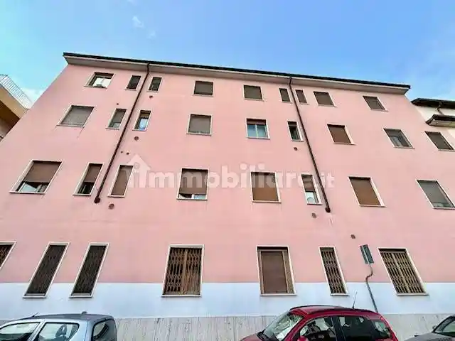 Appartamento in vendita a Rho